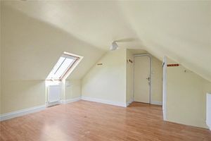 Bedroom- click for photo gallery